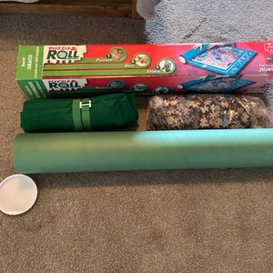 Jigroll 1000 Piece Jigsaw Puzzle and Puzzle Matt: Puzzle and Roll 500-1000 piece - Picture 1 of 8