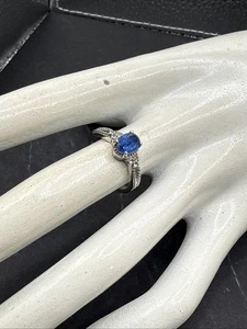 ⭐️Beautiful Sterling Silver Blue Sapphire And CZ Ring Size 6.25 (4) - Picture 1 of 4