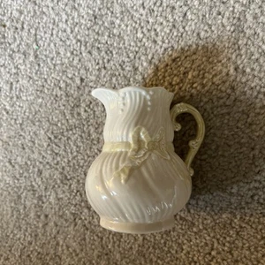 Vintage Belleek Ribbon and Bow Creamer Pitcher Ireland - Picture 1 of 1