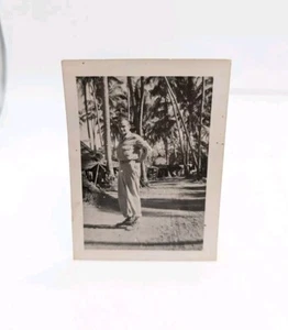 1930s-40's WW2 Photograph Hawaii Tropical Island Stud Handsome Man - Picture 1 of 3