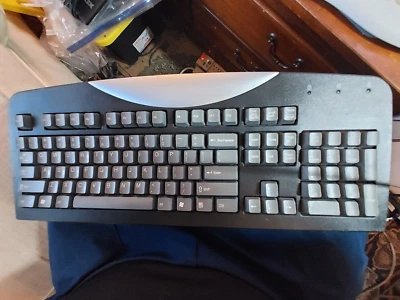 GATEWAY KEYBOARD MODEL SK-9921,PS2 ,CLEANED AND TESTED. - Image 1 of 4