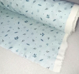 0,50 Meter 100% Baumwollstoff | Baumwolle Vögelchen blau, Premium Qualität - Bild 1 von 3