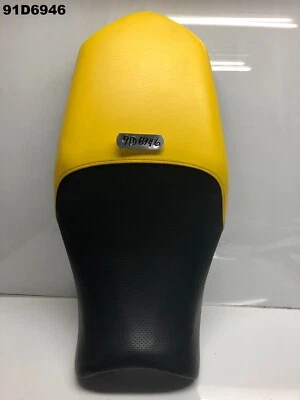 LOTE 91D6946 M1737 ASIENTO ORIGINAL DUCATI 900 SS 1998 - 2003 Foto 1 de 3