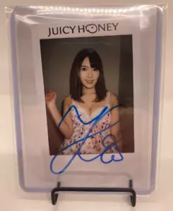 Yui Hatano Cheki Instax Polaroid Foto handsigniert signed JUICY HONEY - Bild 1 von 2