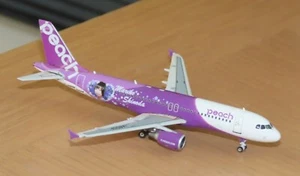 Phoenix Peach Airbus A320-200 Mariko Shinoda Die Cast Model 1:400 JA805P - Picture 1 of 3