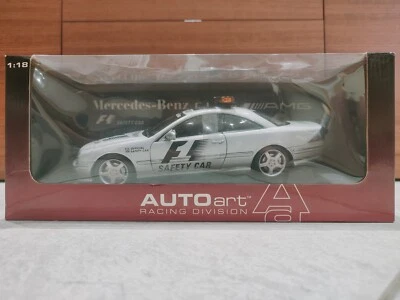 AUTOART MERCEDES BENZ CL55 AMG F1 SAFETY CAR SCALA 1:18 REF.70129 - Immagine 1 di 4