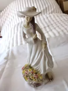 Restaurationsbedürftige Alice figur, 60- 70 Jahre aus Vollmaterial, unbekannt. - Bild 1 von 15