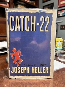 CATCH 22 by JOSEPH HELLER - 1ST ED / 1ST PRINT 1961 - HC w/ DJ clipped - Picture 1 of 9