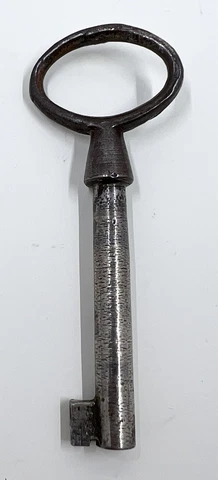 Antique Fancy Ornate Barrel Metal Steel Skeleton Key 2.75” Cover