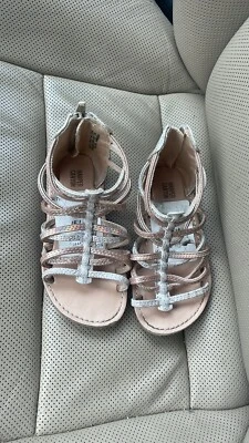 Harper Canyon Oro Rosa Imitación Cuero Niñas Pequeñas Sandalias Primavera Verano Estilo Foto 1 de 3