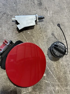 2003-08 NISSAN 350Z GENUINE COLOR FUEL GAS FILLER DOOR - Image 1 of 3