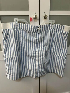 Lee Women's Mid Rise Skort Prep Blue White Stripe 22 Medium Button Stretch Comfy - Bild 1 von 9