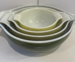 Vintage Pyrex Rührschüssel 4er Set verschachtelt Avocado Verde Cinderella 444 443 442 441 - Bild 1 von 14