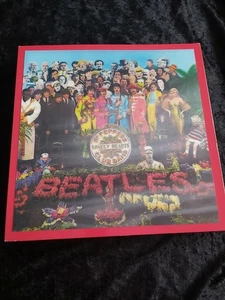 BEATLES THE SGT.PEPPER´S LONELY HEARTS CLUB BAND  BOX (4 CD +DVD+BLURAY) - NEU - Bild 1 von 2