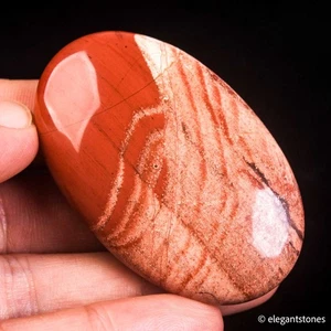 48g56mm Red Jasper Palm Stone Natural Crystal Quartz Healing Chakra Gemstone - Imagen 1 de 10