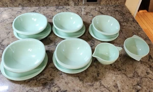 Boontonware Melamin Geschirr 12 Teile Schüsseln Untertasse Sahne Zucker grün 50er Jahre - Bild 1 von 7