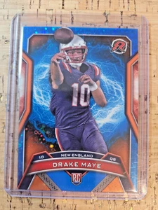2024 Topps Resurgence - Rookies Drake Maye #164 Blue & Orange Spark Refractor - Picture 1 of 2