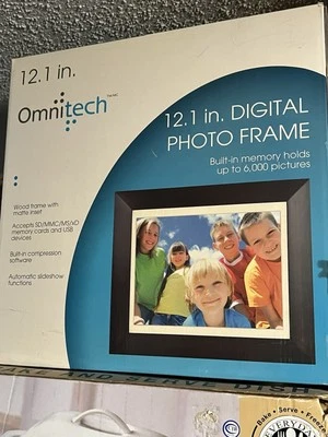 New Omnitech 12.1- Inch Digital Photo Frame - Image 1 of 3