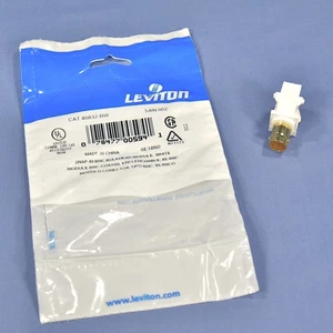 Leviton 40832-BW Blanco Quickport Feed-Thru Hembra BNC Snap-In Jack Chapado en Oro - Imagen 1 de 5