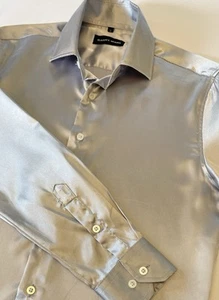 Barry Wang ~ Mens Long Sleeve Shirt Button Down Silver Sheen Size S - Picture 1 of 7