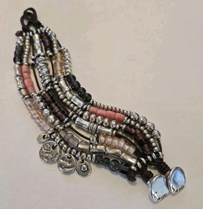 Seltenes Münzarmband UNO DE 50 Silberplatte 6 Strang Leder rosa Koralle Glasperlen - Bild 1 von 3