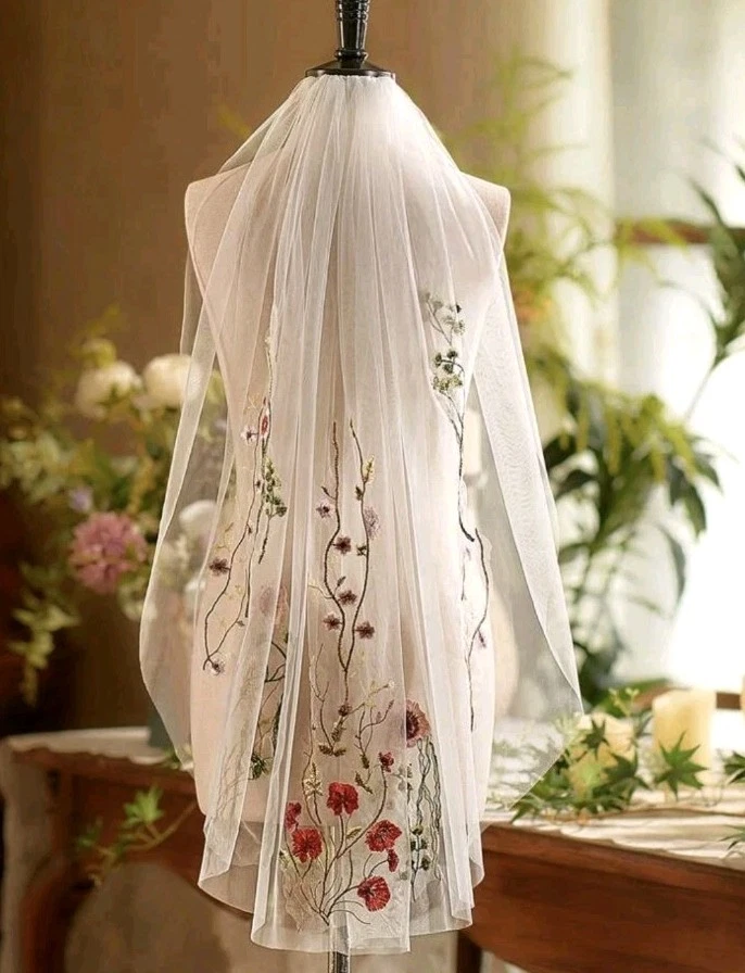 Bestickter Schleier  Tüll-Schal Brautschleier Vintage Boho Stil Blumen  - Bild 1 von 4