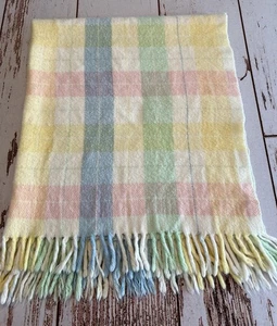 Vintage Tennessee Woolen Mills Acrylic Pastel Plaid Fringed Baby Blanket 34x43 - Picture 1 of 13