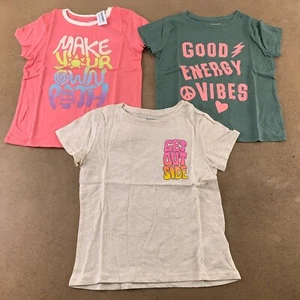Old Navy Lot Of 3 Girls Graphic T Shirts Pink Green Short Sleeve Crew Neck M New - Picture 1 of 12