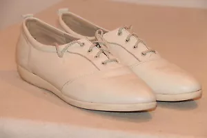 WHITE LEATHER SOFTSPOTS WOMENS 12M SHOES - Picture 1 of 5