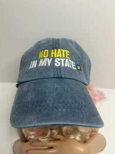 NUOVO cappello Adams Headwear No Hate In My State blu denim Lgbtq+ Equality Pride - Foto 1 di 9