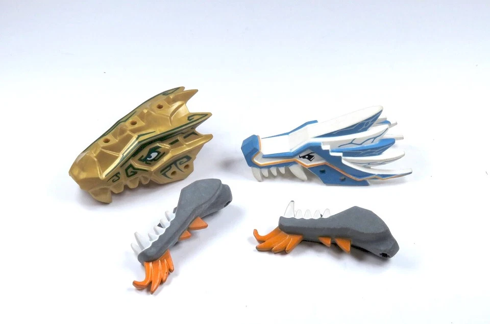 LEGO® Legends of Chima™ Figur Drachenkopf 2 Kopfteile blau weiß gold grau Kiefer - Bild 1 von 1