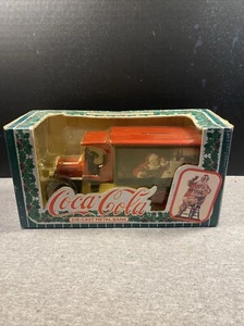 1993 Ertl 1925 Kenworth Truck Coca Cola 1:43 scale coin bank - Picture 1 of 14