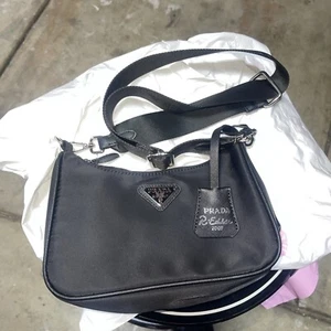 Prada Re-Edition 2005 Milano Crossbody Nylon Bag - Black With O - Picture 1 of 5