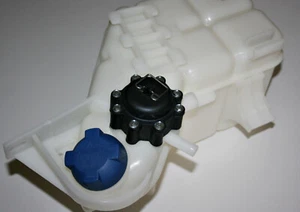 DEPÓSITO DE AGUA REFRIGERACIÓN PARA PORSCHE 996 CARRERA 3.4L TANQUE DE COMPENSACIÓN + TAPA - Imagen 1 de 6