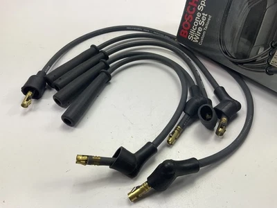 Juego de cables de bujía de encendido Bosch 09048 para camioneta Chevrolet LUV 1972-1973 1,8 L Foto 1 de 4
