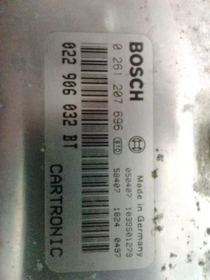 Módulo de controle eletrônico ECM do motor 4,5L compatível com 03-06 PORSCHE CAYENNE 19377216 - Imagem 1 de 4