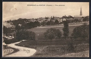 CPA Mirebeau-en-Poitou, Vue générale 1930 - Picture 1 of 2