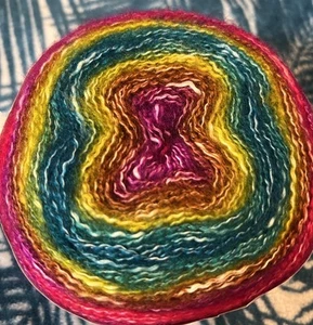 SHAWL IN A CAKE in CROWN JEWELS by Lion Brand Cotton Acrylic 481yds 5.3oz - Picture 1 of 3