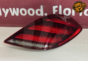 Mercedes Clase S W222 2018-2020 sedán - luz trasera derecha exterior lámpara OEM - Imagen 1 de 10