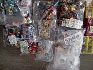 Ü-Ei Konvolut - ältere + neue Kinder Überraschungs Eier Figuren, - Bild 1 von 8