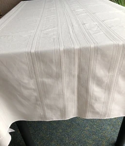 Tischdecke, gewebte Streifen, Polyester, waschbar, weiß, 80 x 58 Zoll - Bild 1 von 4