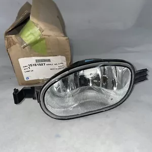 2002-2009 GMC ENVOY FRONT LEFT DRIVER SIDE FOG LAMP NEW GENUINE GM - Foto 1 di 3