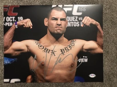 Cain Velasquez UFC Brown Pride Signed 11x14 Photo PSA COA - Image 1 of 3