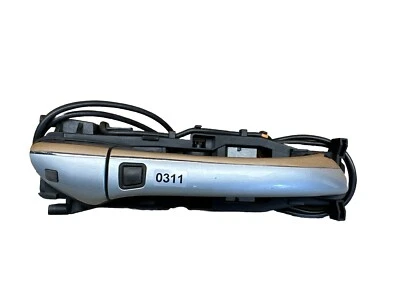 03-09 Mercedes W209 CLK350 CLK500 maçaneta direita da porta do passageiro Keyless Go fabricante de equipamento original - Imagem 1 de 4