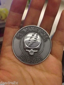 SPILLA 3D GRATEFUL DEAD TESCHIO E FULMINE 2 pollici ANTICA STILE ARGENTO - Foto 1 di 1