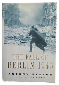 The Fall of Berlin 1945 by Antony Beevor @2002 HCDJ - Picture 1 of 4