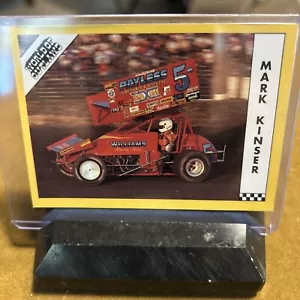 World of Outlaws Racing 1991, Mark Kinser, tarjeta #102, en funda protectora. - Imagen 1 de 2