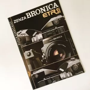 ZENZA BRONICA ETR Si Medium Format Japanese Catalog Published in January 1996 - Picture 1 of 14