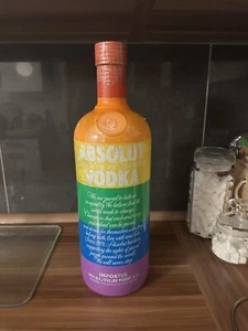 Absolut Vodka Limited Edition Pride / Vol. (80 Proof) 4.5L / 40% Alc. - Bild 1 von 5
