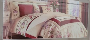 King size quilt cover & pillow cases NEW Faux Silk Embroidered Duvet set - Picture 1 of 6